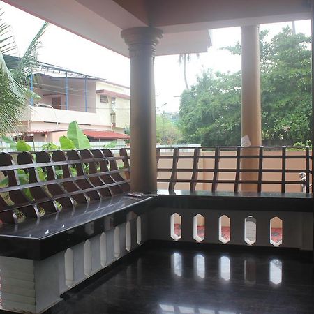 Navendu Home Stay Alappuzha Εξωτερικό φωτογραφία